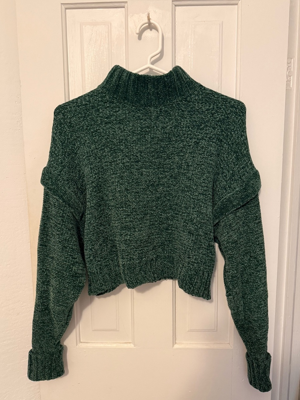 Urban Outfitters Daria Double Take Chenille Sweater in dark green